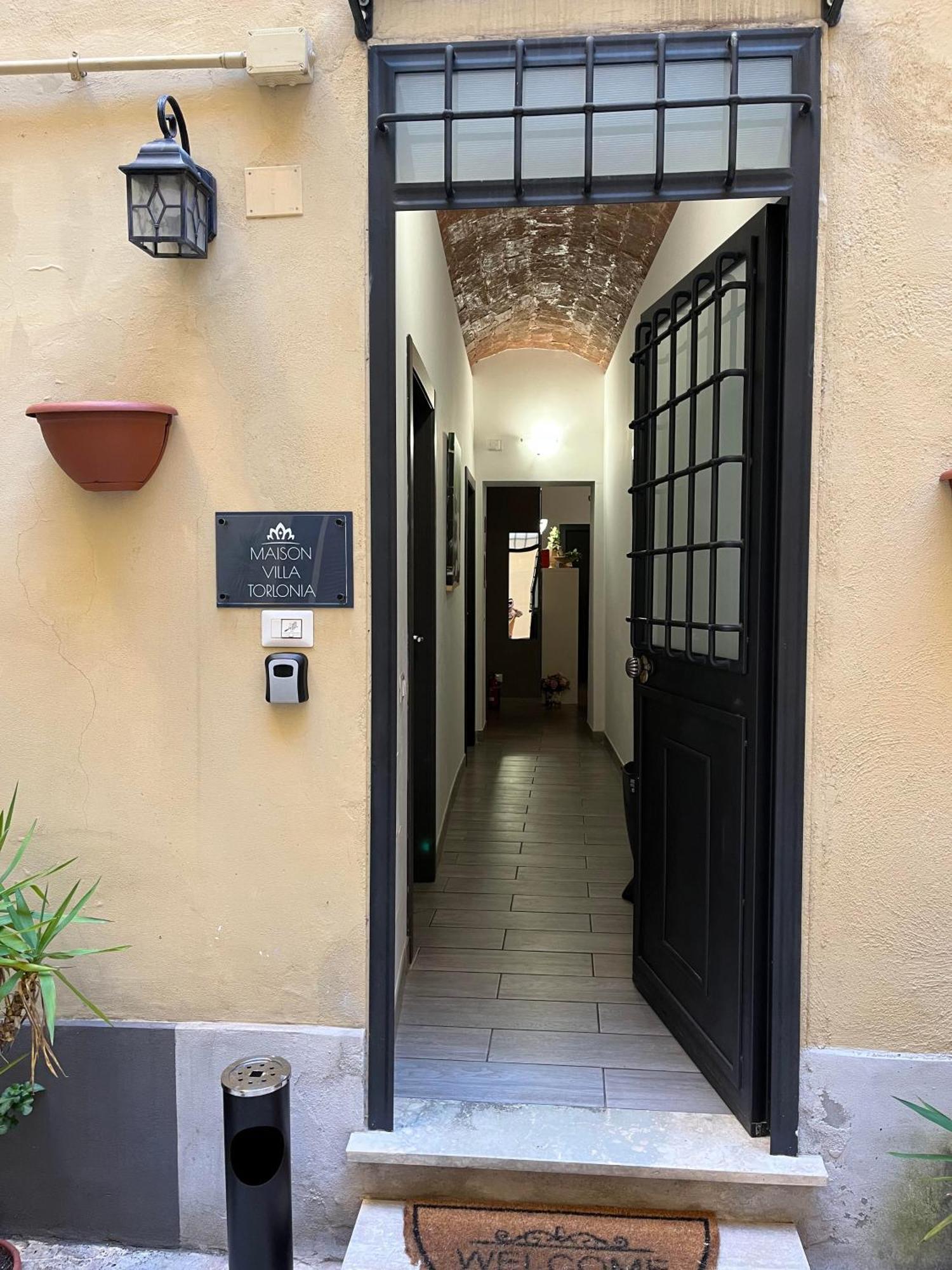 Etruska Porta Pia Guesthouse Rome Extérieur photo